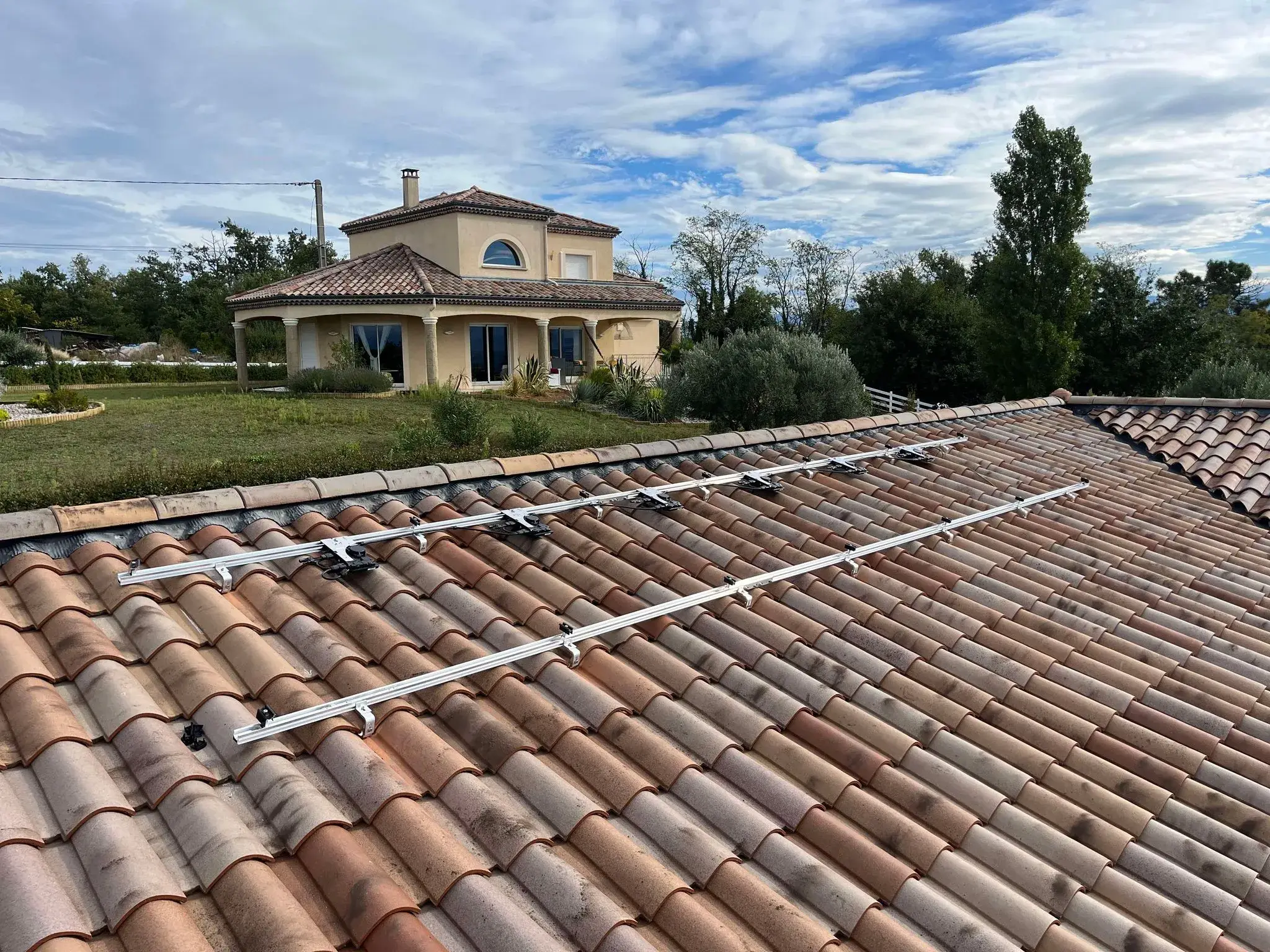 Structure K2 systems pour installation photovoltaïque à Geyssans