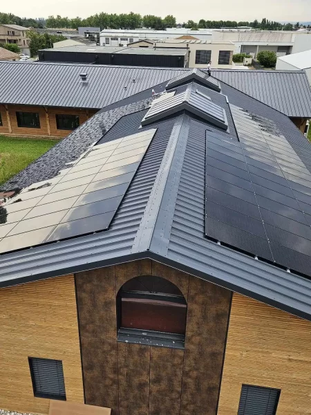 ABC Informatique, entreprise drômoise équipée de panneaux photovoltaïques