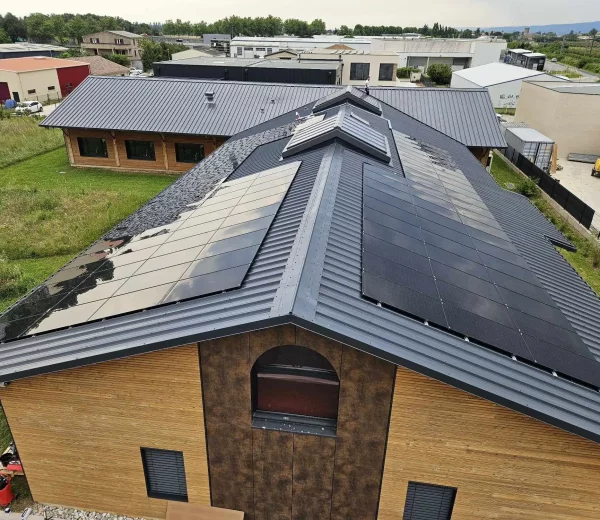ABC Informatique, entreprise drômoise équipée de panneaux photovoltaïques