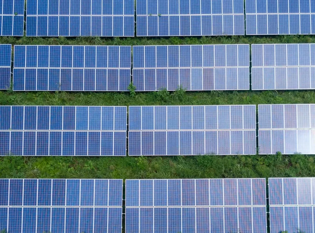 Centrale solaire photovoltaïque sur sol