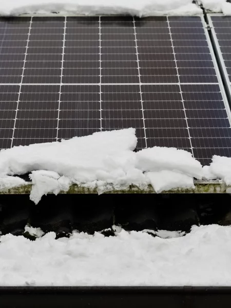 Panneaux Photovoltaïques enneigés