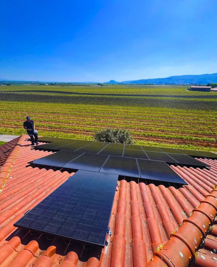 Panneaux solaires posés par un installateur qualifié RGE