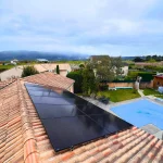 Photo du kit solaire autoconsommation en place