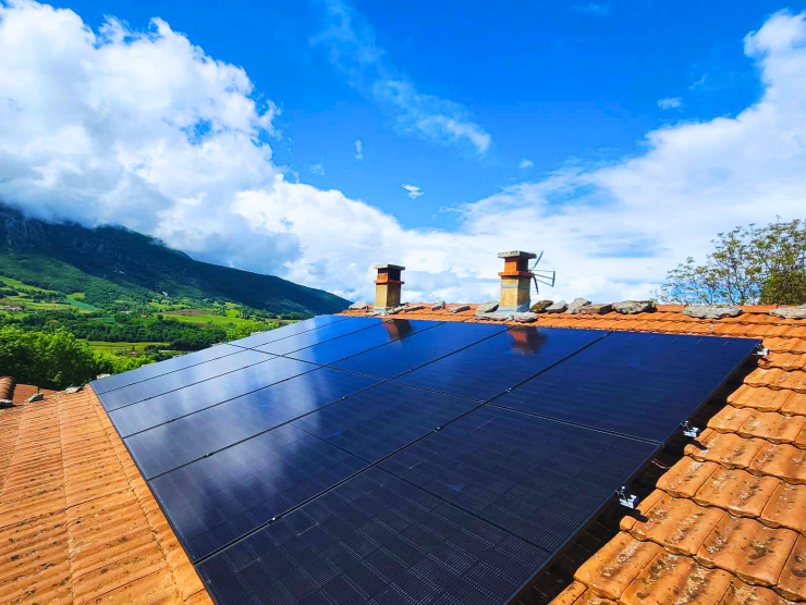 image des panneaux installés | onduleur panneau solaire
