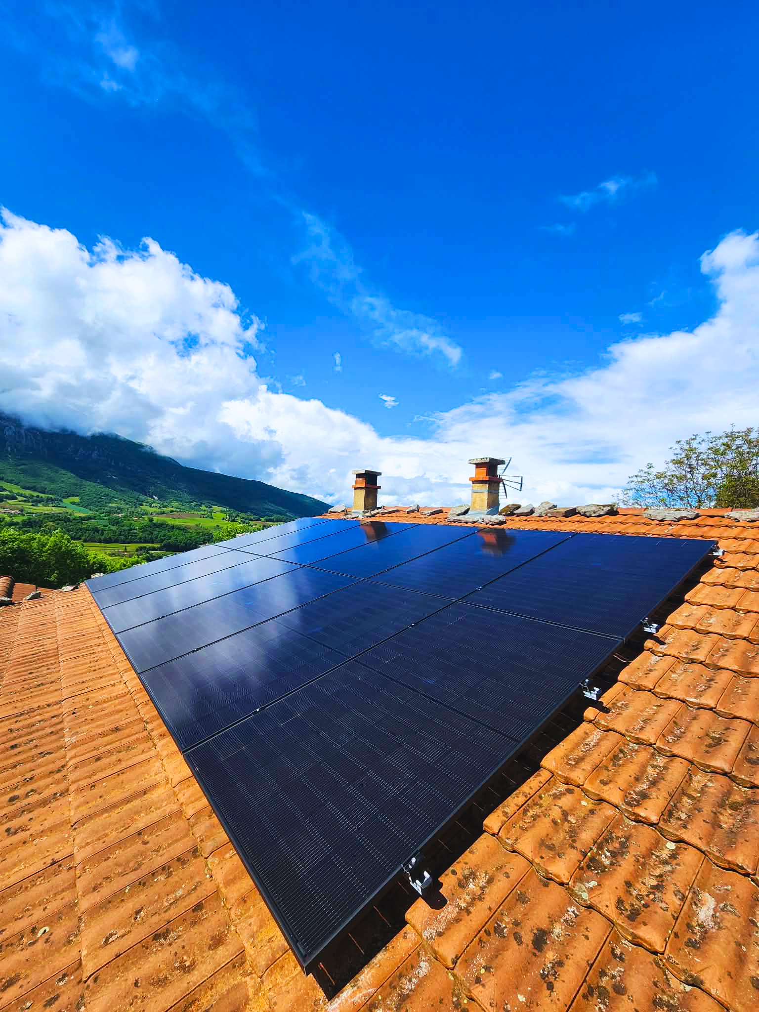 image des panneaux installés | onduleur panneau solaire