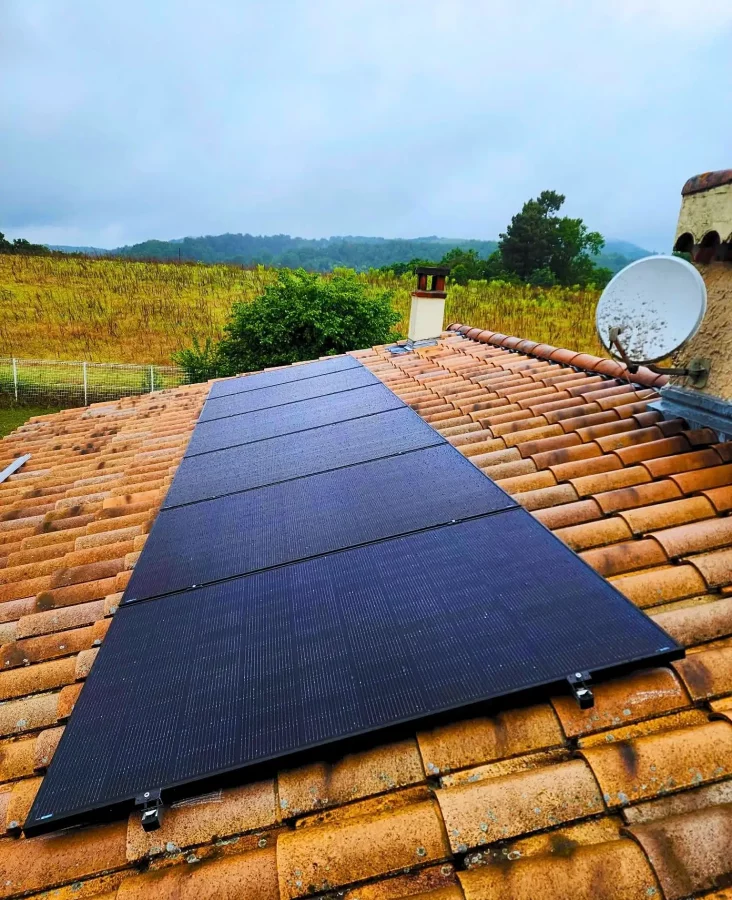 Panneau Solaire Photovoltaïque à Génissieux